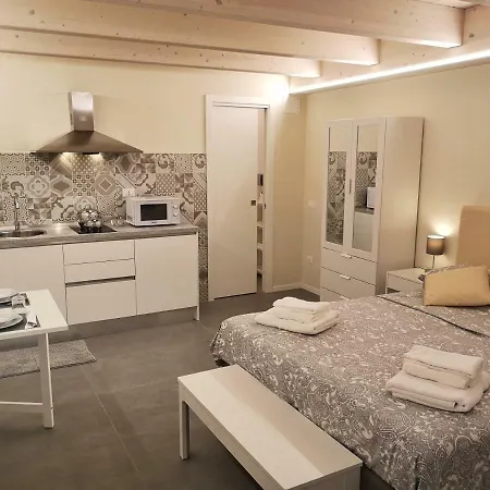 Vico-Letto Studio Apartment Guardiagrele Exterior photo